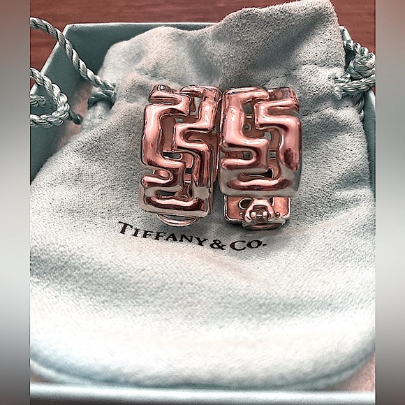 Tiffany&Co - Picture 2 of 6